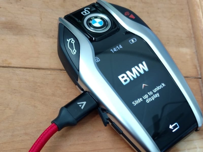 Comment recharger la batterie d'une voiture : clés